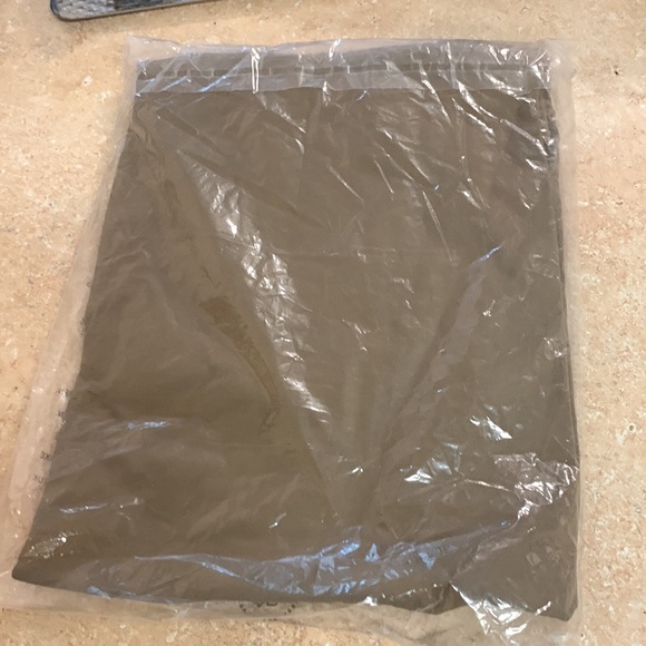 NIB Womens Brownish Green Goodthreads Shirt - Picture 4 of 7